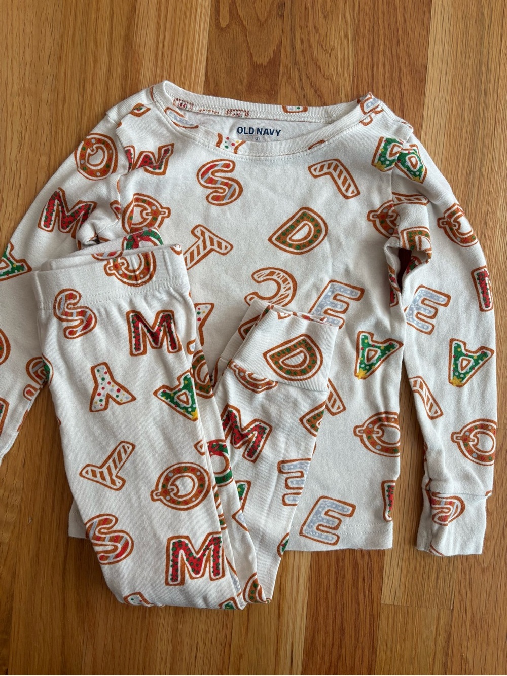3T Old Navy Christmas Cookie Pajama Set